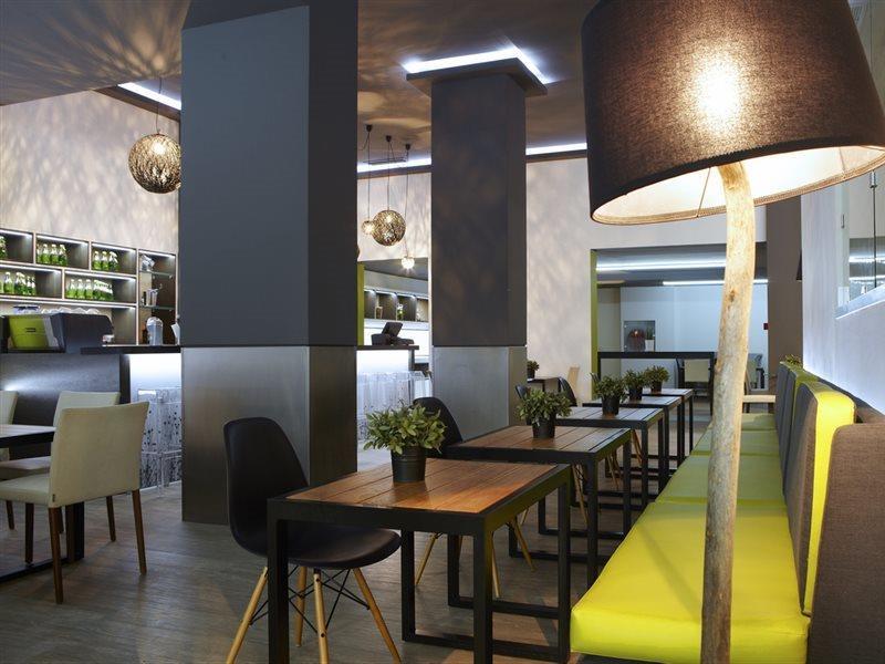 City Hotel Tesalonika Bagian luar foto